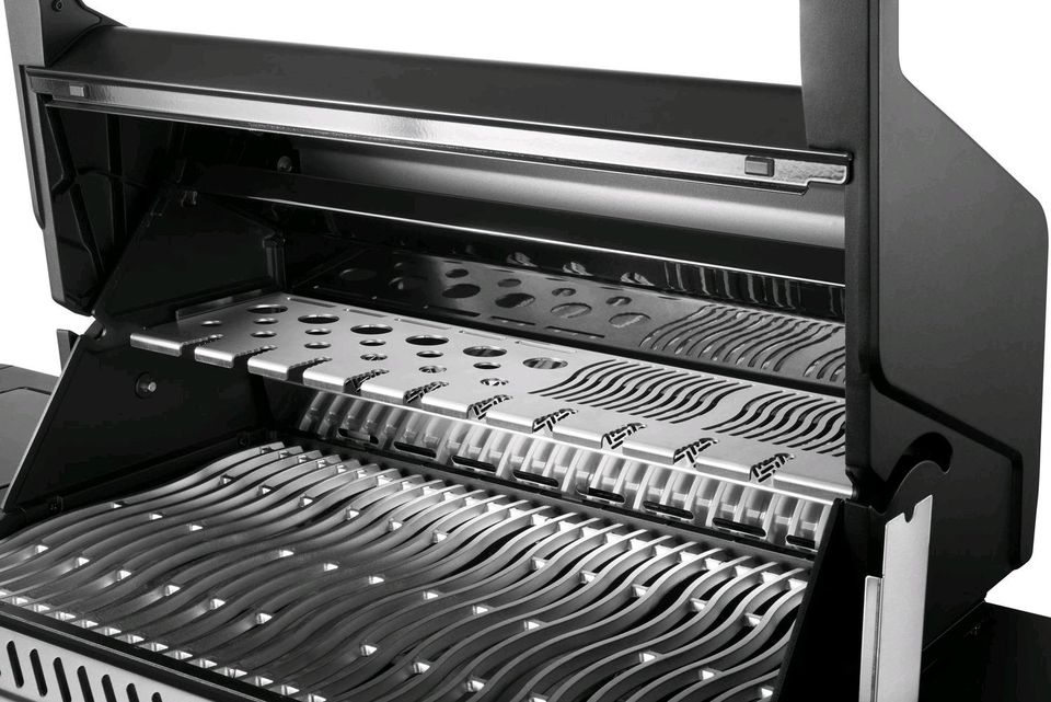 Phantom Prestige 500 Napoleongrill Connected Gasgrill